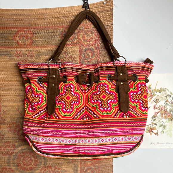 Bags Woven Tapestry Duffle Bag Poshmark